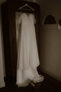 Voorbereiden bruiloft het Ruiterhuys in Castricum