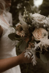 Fotoshoot tijdens de bruiloft bij het Ruiterhuys in Castricum